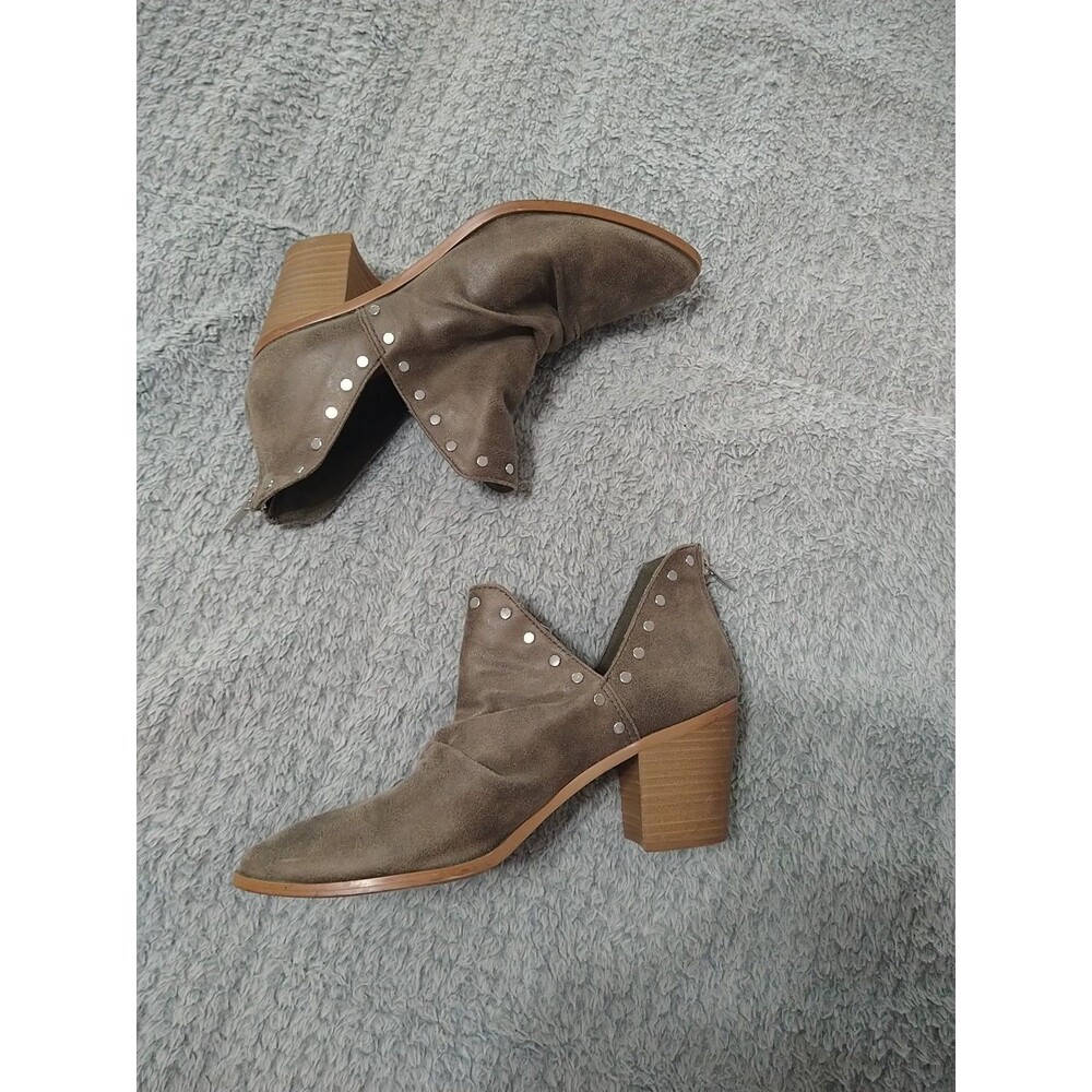 Report Fergus Faux Suede Heeled Bootie Olive Green 8.5 Boho Classic Embellished